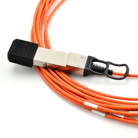Juniper Networks JNP-QSFP-AOCBO-3M kompatibles 40G QSFP+ auf 4x10G SFP+ Breakout Aktives Optisches Kabel (AOC), 3m (10ft)