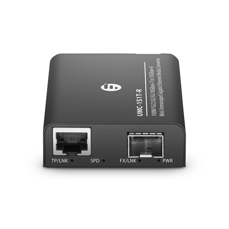 Mini Unmanaged 1x 100M/1G/2.5G/5G/10GBase-T RJ45 to 1x 10GBase-X SFP+ Slot 10Gigabit Ethernet Media Converter, American Plug Standard