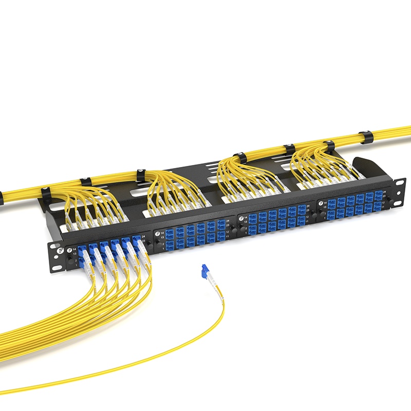 Panel de adaptadores FHD, 24 fibras OS2 monomodo, 12 x LC UPC dúplex (azul), manga de cerámica